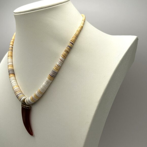 Vintage Shell Heishi Bead Necklace Carnelian Claw Pendant Tribal Boho 16 - Picture 13 of 14
